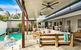 Dog Friendly House Opposite Bokarina Beach